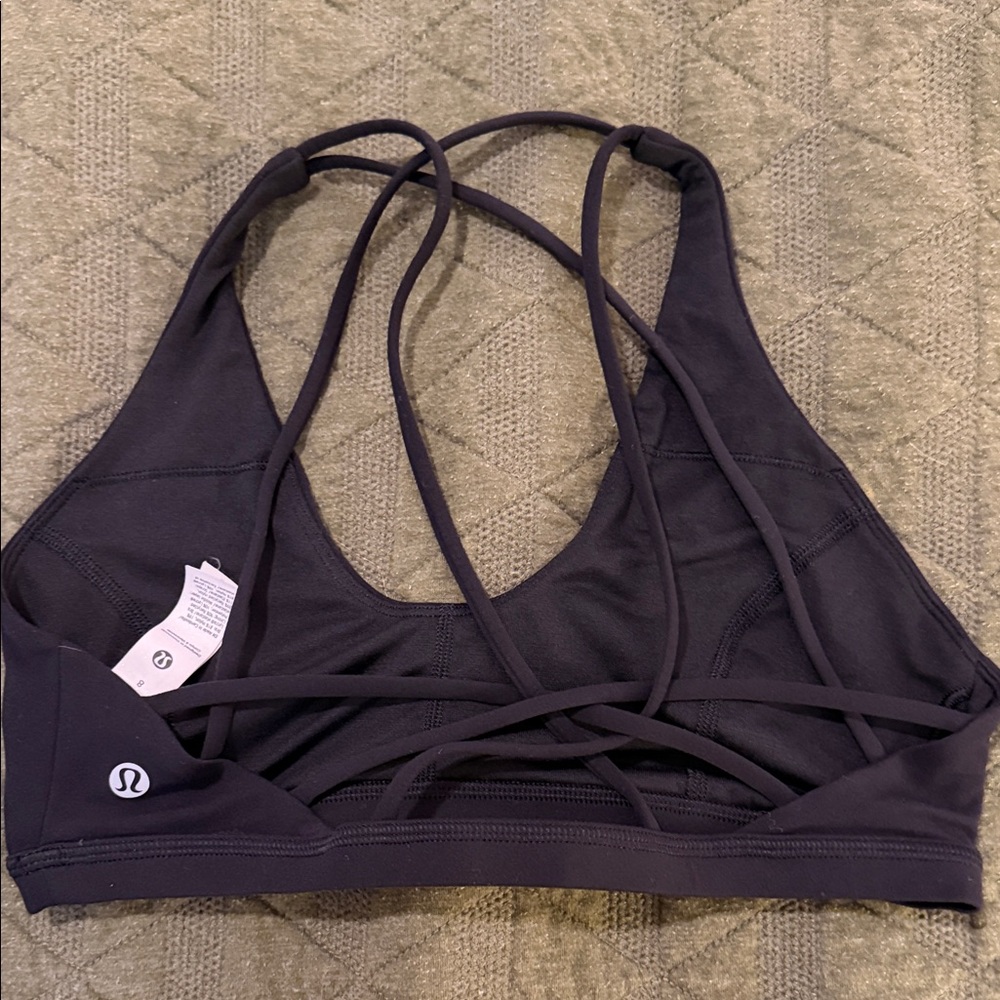 lululemon athletica Cross-Back Sports Bra - Picture 2 of 3